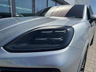 Porsche Cayenne III S E-Hybrid Coupé — photo 10