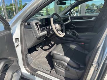 Porsche Cayenne III S E-Hybrid Coupé — photo 15