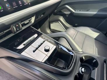 Porsche Cayenne III S E-Hybrid Coupé — photo 18