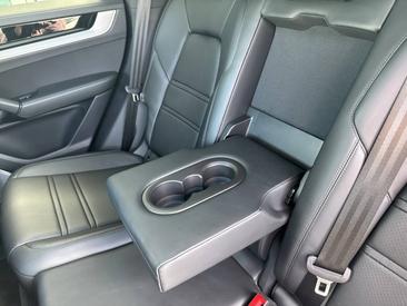 Porsche Cayenne III S E-Hybrid Coupé — photo 28