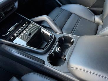Porsche Cayenne III S E-Hybrid Coupé — photo 13