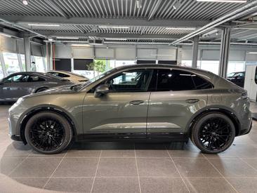 Porsche Macan Electrique Turbo — photo 2