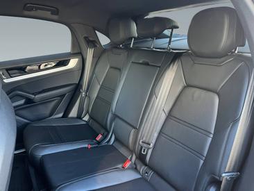 Porsche Cayenne III S E-Hybrid Coupé — photo 15