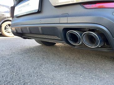 Porsche Cayenne III S E-Hybrid Coupé — photo 18