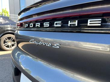 Porsche Cayenne III S E-Hybrid Coupé — photo 22