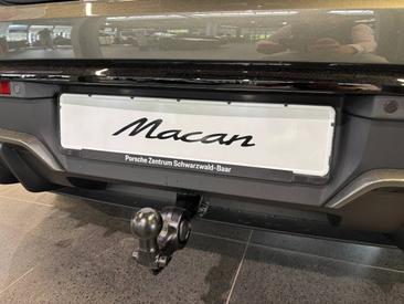 Porsche Macan Electrique Turbo — photo 16