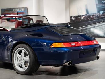 Porsche 993 Carrera Cabriolet — photo 8