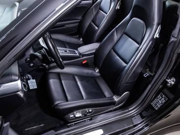 Porsche 991 II Targa 4S — photo 12