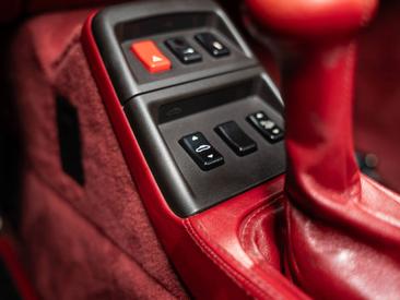 Porsche 993 Carrera Cabriolet — photo 25
