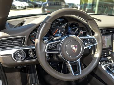 Porsche 991 II Carrera Cabriolet — photo 19