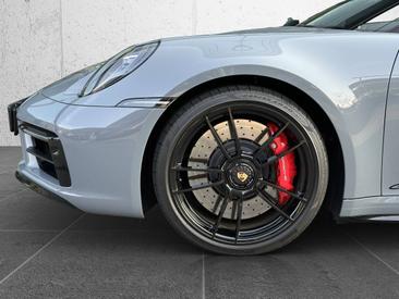 Porsche 992 I Targa 4 GTS — photo 6