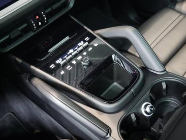 Porsche Cayenne III E-Hybrid Coupé — photo 22