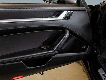 Porsche 992 I Carrera 4S Cabriolet — photo 21