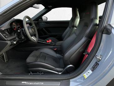 Porsche 992 I Targa 4 GTS — photo 19