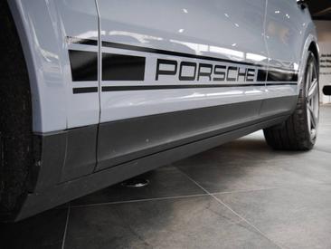 Porsche Cayenne III E-Hybrid Coupé — photo 28