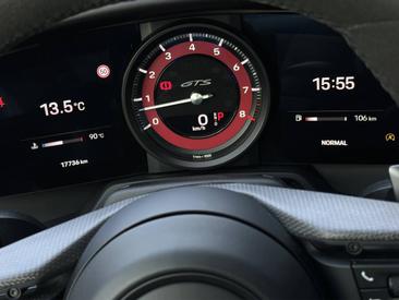 Porsche 992 I Targa 4 GTS — photo 22