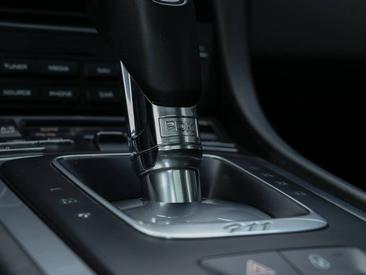 Porsche 991 II Targa 4 — photo 26