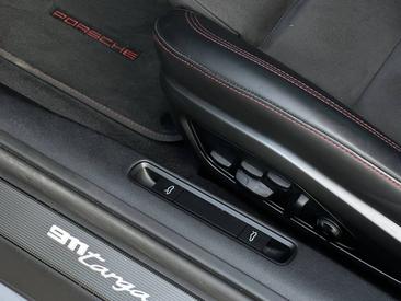 Porsche 992 I Targa 4 GTS — photo 26