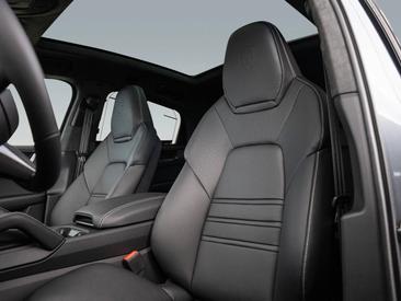 Porsche Cayenne III GTS Coupé — photo 15