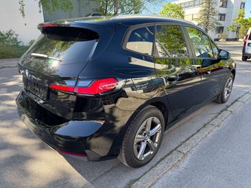 BMW 218d — photo 8