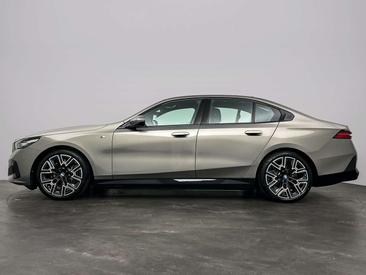 BMW I5 M Sport EDrive40 — photo 7