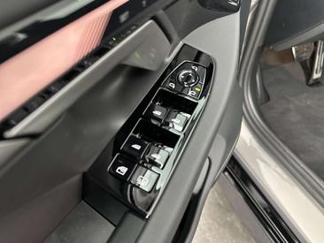 BMW I5 M Sport EDrive40 — photo 8