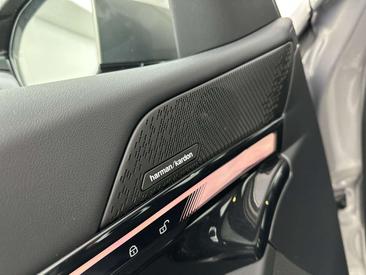 BMW I5 M Sport EDrive40 — photo 9