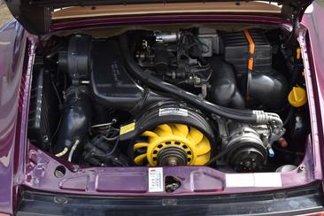 Porsche 964 Carrera 2 — photo 16