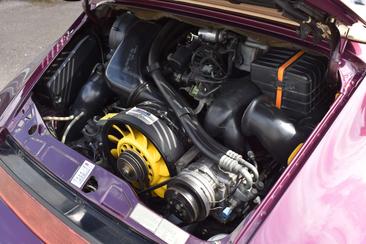 Porsche 964 Carrera 2 — photo 18