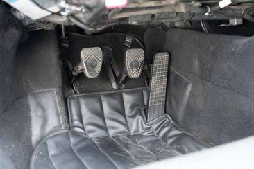 Porsche 964 CARRERA 4 — photo 20