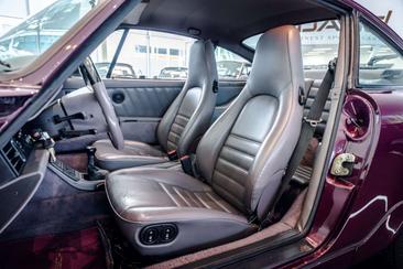 Porsche 964 CARRERA 4 — photo 14