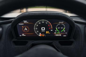 McLaren 765LT — photo 17