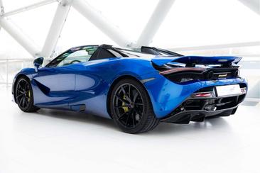 McLaren 720S Spider — photo 9