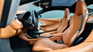 McLaren GT — photo 17