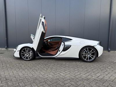 McLaren 570GT