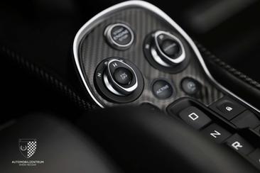 McLaren 600LT — photo 23