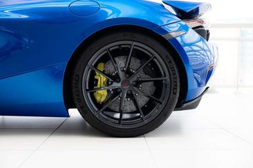 McLaren 720S Spider — photo 43
