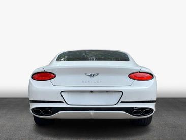 Bentley Continental GT V8 S — photo 9