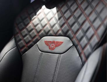 Bentley Bentayga V6 Hybrid Mulliner — photo 46