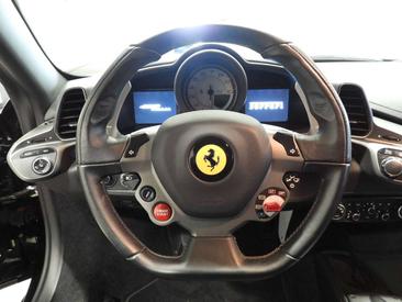 Ferrari 458 Italia — photo 6