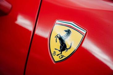 Ferrari 488 — photo 11