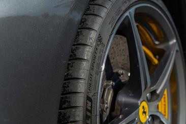 Ferrari 458 Italia — photo 11