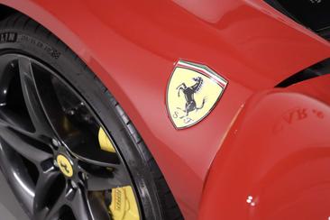 Ferrari SF90 Stradale — photo 15