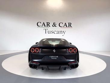 Ferrari 812 Superfast — photo 4