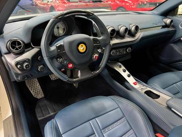 Ferrari F12 Berlinetta — photo 6