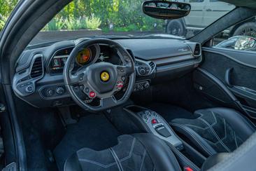 Ferrari 458 Italia — photo 16