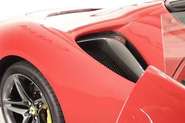 Ferrari SF90 Stradale — photo 22