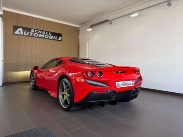 Ferrari F8 Tributo — photo 6