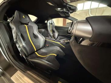 Ferrari 812 Superfast — photo 13