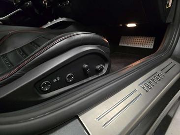 Ferrari F12 Berlinetta — photo 15